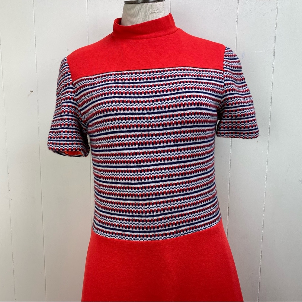 Vintage 60s Gare Wool Red 2-Piece Jacket & Dress - Picture 2 of 12